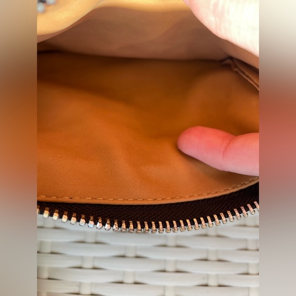 Michael Kors NWOT Fanny/Belt Bag. Black and Grey Size Large? - Picture 4 of 9